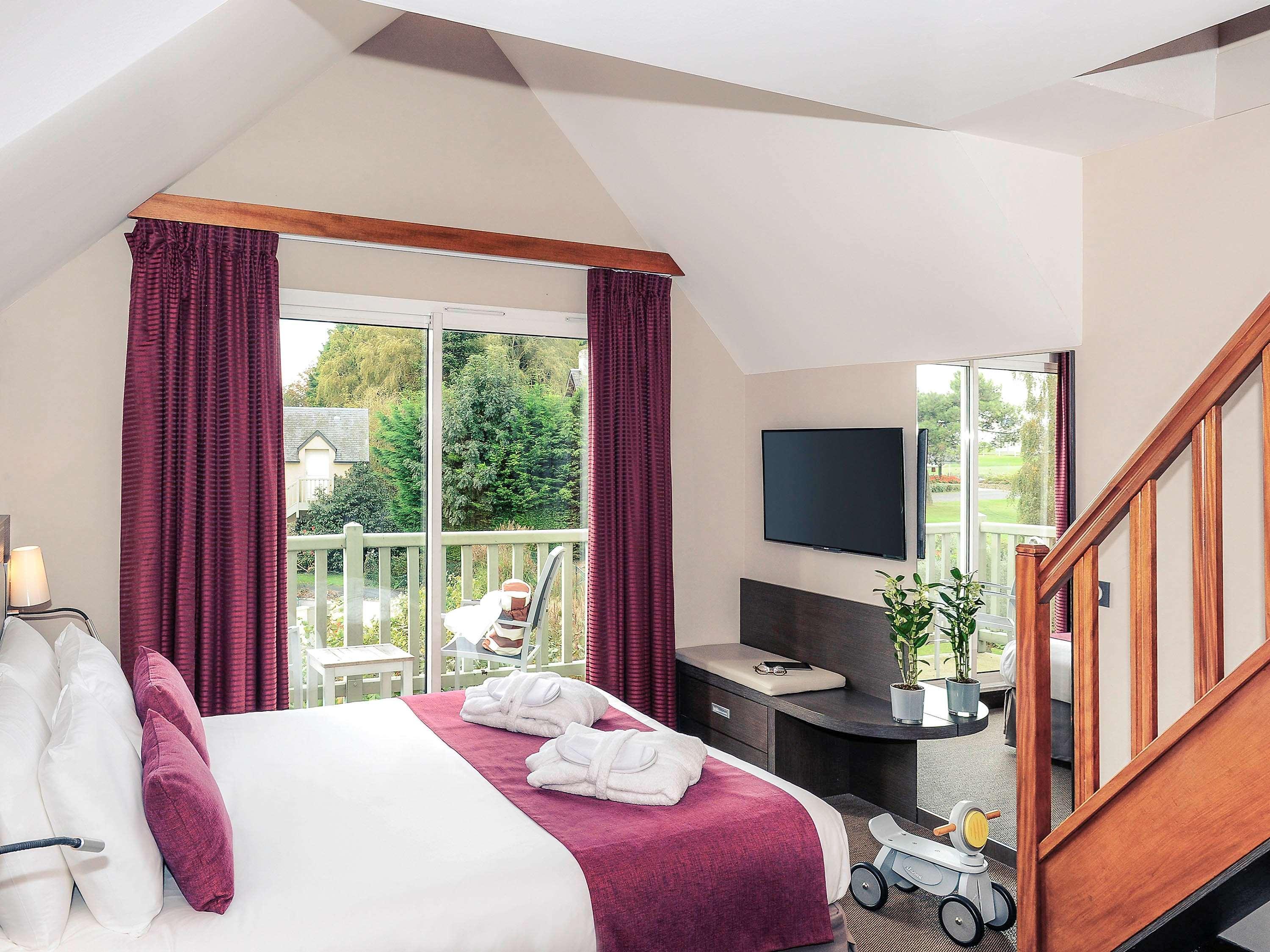 Mercure Bayeux Omaha Beach Port-en-Bessin-Huppain Exterior foto