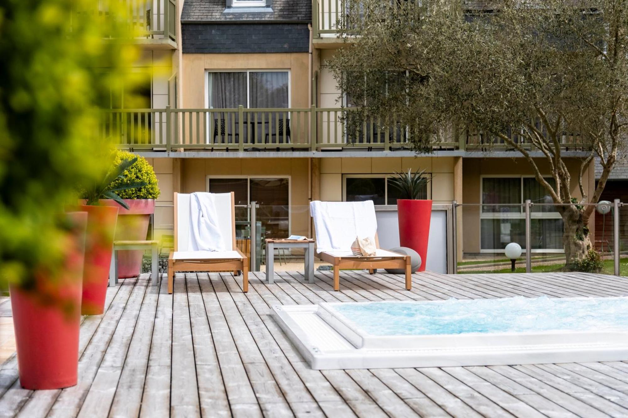 Mercure Bayeux Omaha Beach Port-en-Bessin-Huppain Exterior foto